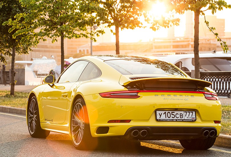 Авто с Яном Коомансом: Porsche 911 Carrera 4S в городе и на ...