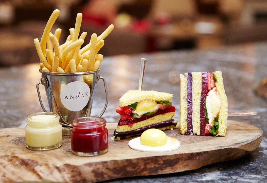 Travel News: Winter Club Sandwich в лондонском отеле Andaz L...