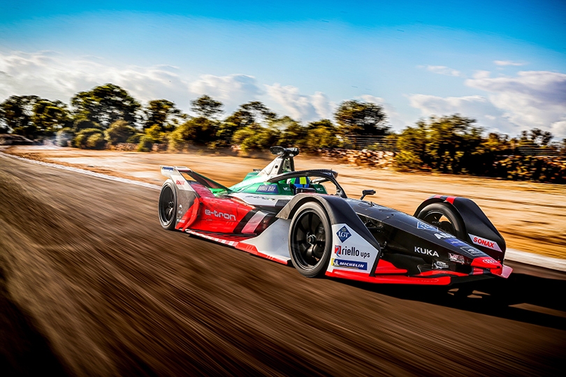 Во Франкфурте представили гоночный Audi e-tron FE06
