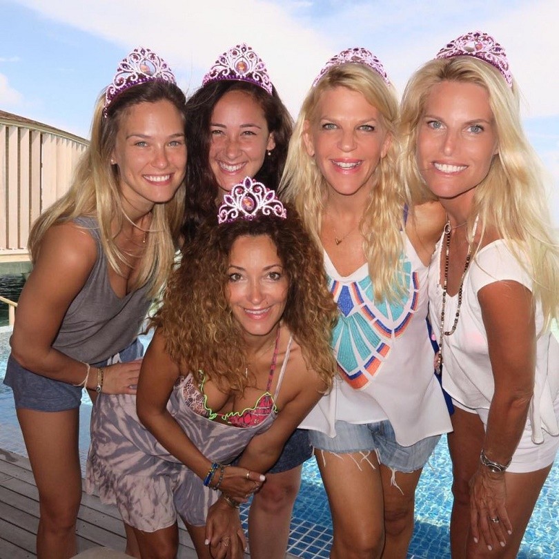 Celebrity Travel: девичник Бар Рафаэли на Мальдивах