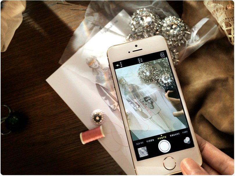 Механизмы. Burberry использует iPhone 5s для съёмки показа В...