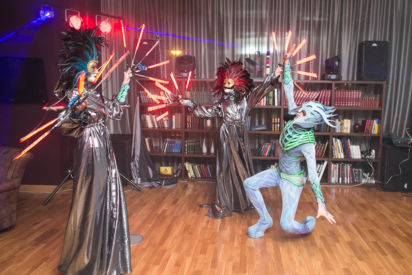 Хорошие Новости: Carnevale di Colori в Cabinet Lounge