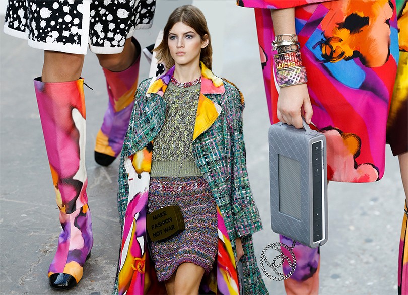 Style Notes. Нет войне! Лучшие аксессуары с показа Chanel SS...