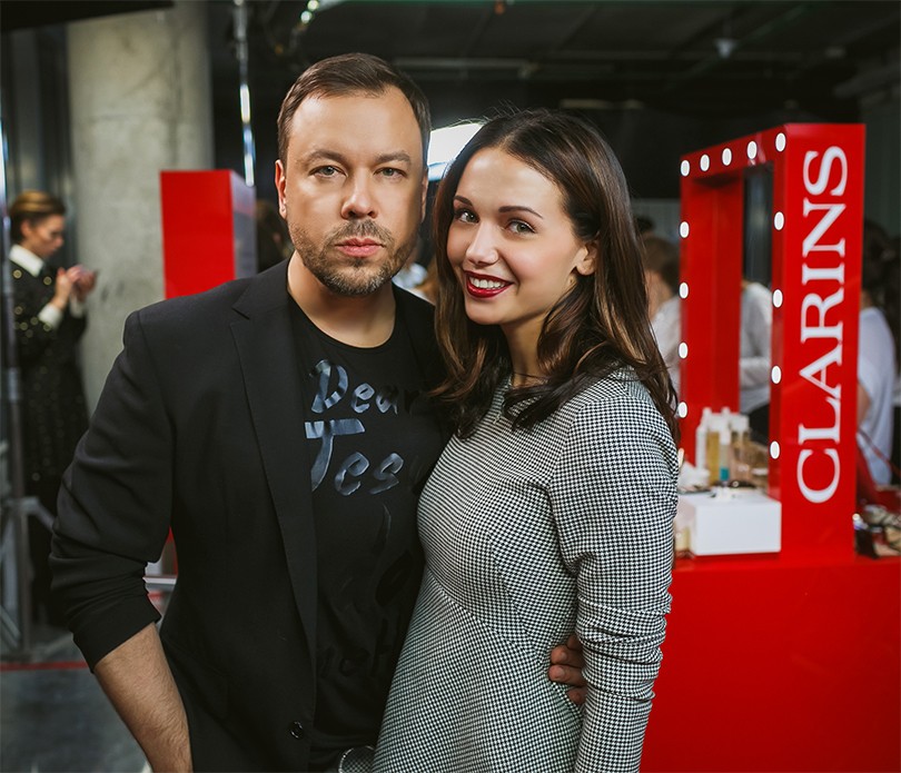 Total Beauty с Владой Покровской: создаем образ в стиле Clar...