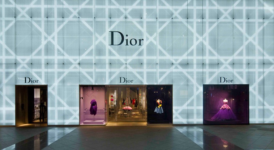 Новости: Бутик Dior на Via Montenapoleone 12