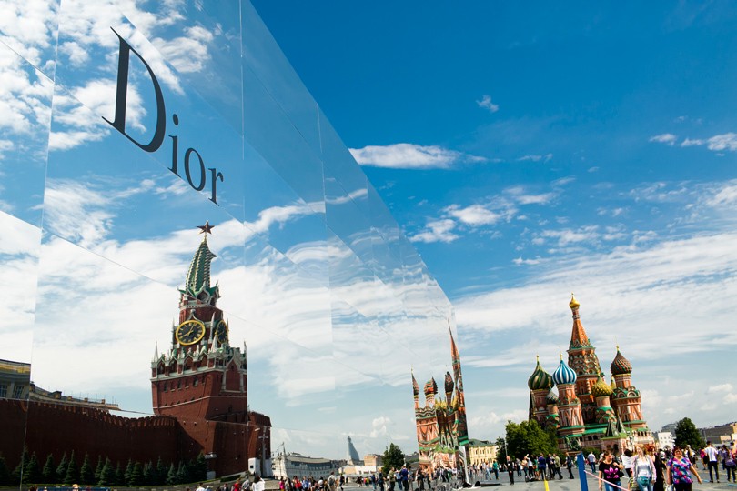 Светская хроника. Christian Dior на Красной площади