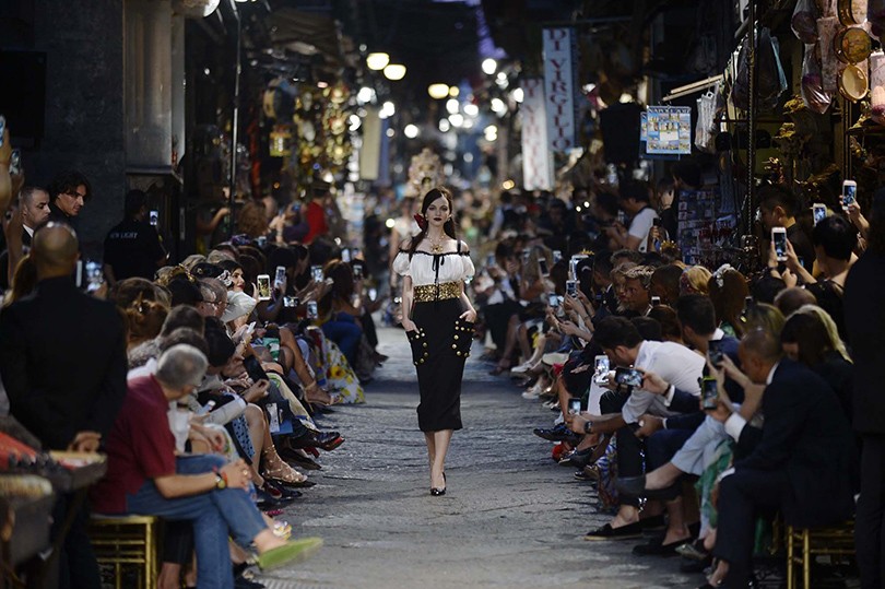 Style Notes: показ Dolce & Gabbana в Неаполе