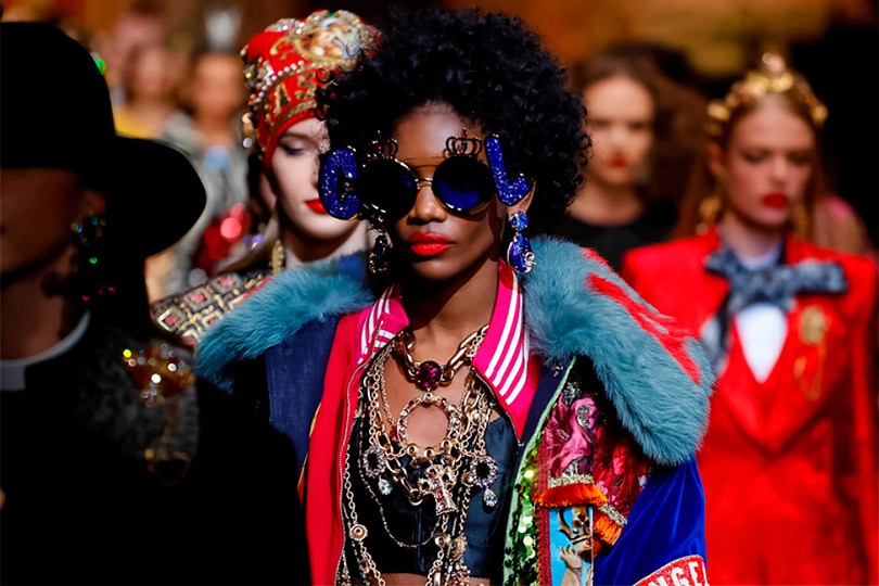 «Служение моде» Dolce & Gabbana и ностальгическое шоу Ve...