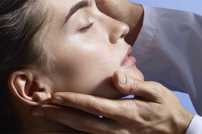 Видит насквозь: La Roche-Posay запустили приложение для диаг...