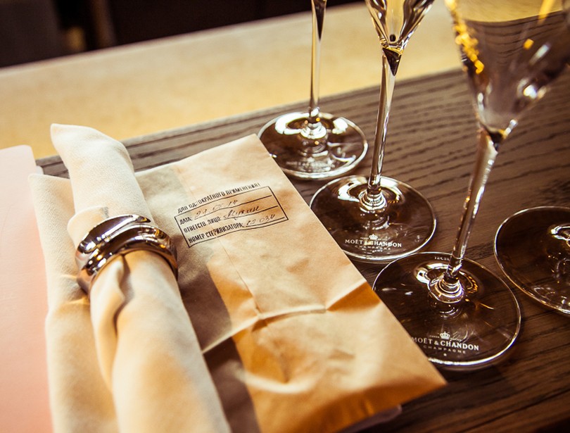 Идея дня: «Гастрономическое кино» в Champagne Bar Moet Chand...