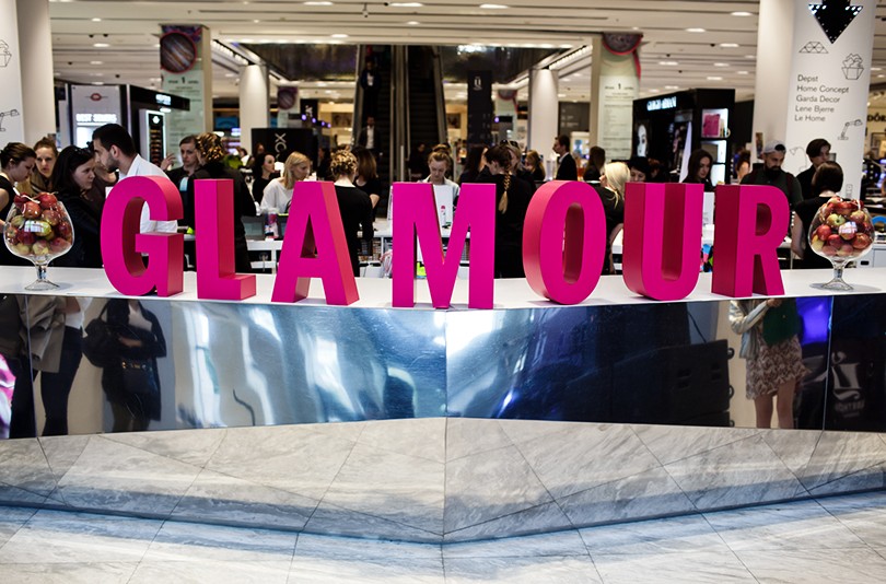 Хорошие новости: благотворительная распродажа журнала Glamou...