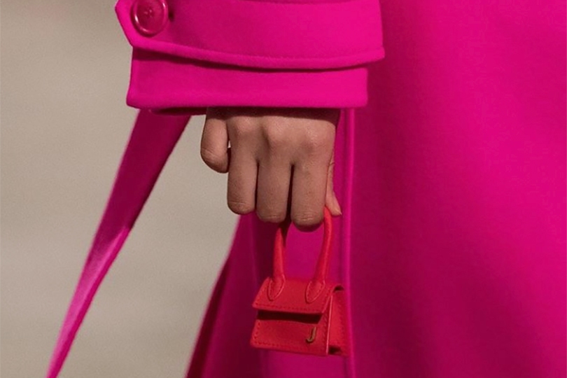 Дело за малым: микросумка Jacquemus, в которую не поместится...