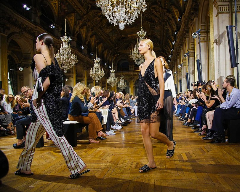 Style Notes: показ Lanvin в Париже — первая сезонная коллекц...