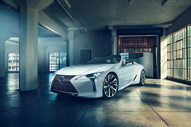 Женевский автосалон 2019: европейская премьера Lexus LC Conv...