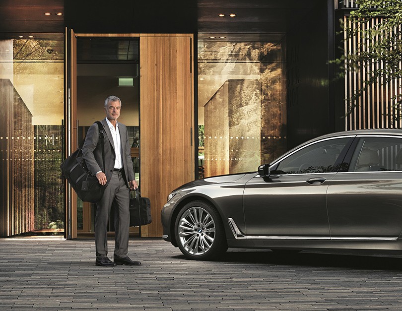 Идея подарка: коллекция Montblanc для BMW 7 Series