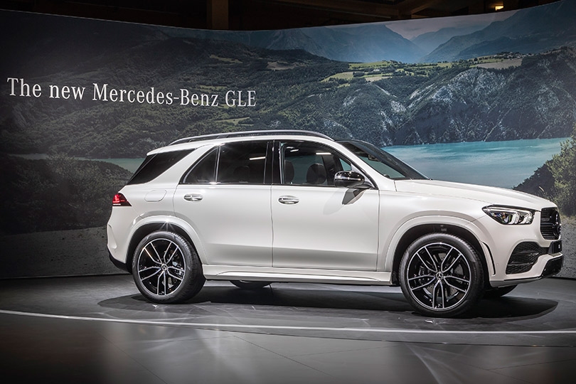 Авто с Яном Коомансом: что нового показал Mercedes-Benz на П...