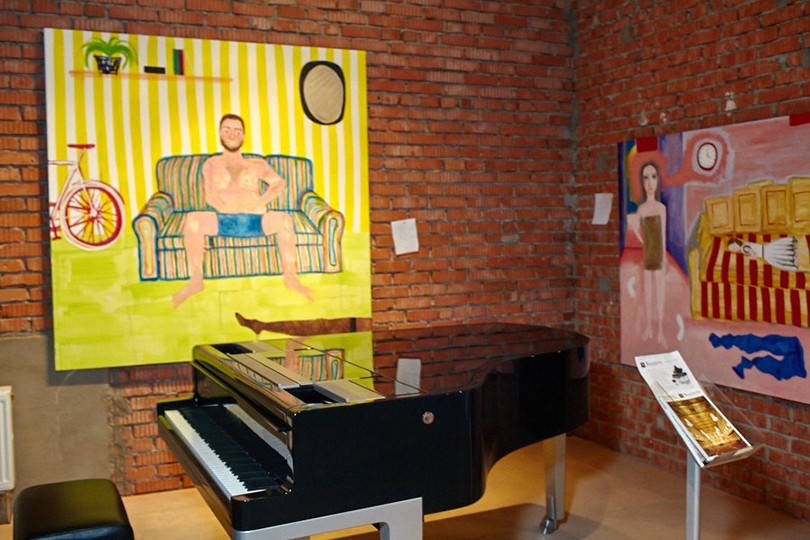 Art & More: светский предпоказ выставки Шинед Бреслин