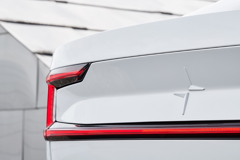 Женевский автосалон 2019: электрокар Polestar 2