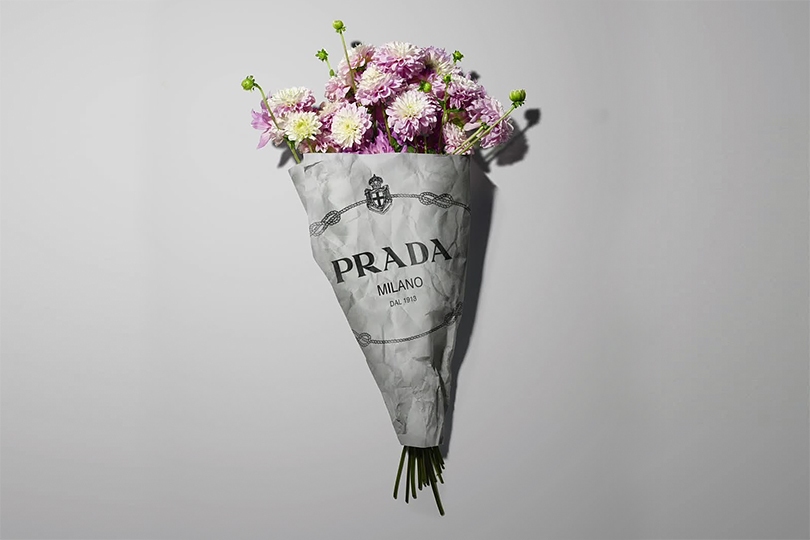 Букетное настроение: необычная рекламная кампания Prada Reso...