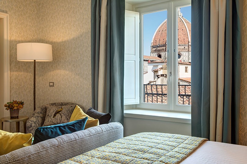 Куда поехать осенью: Rocco Forte Hotel Savoy во Флоренции пр...