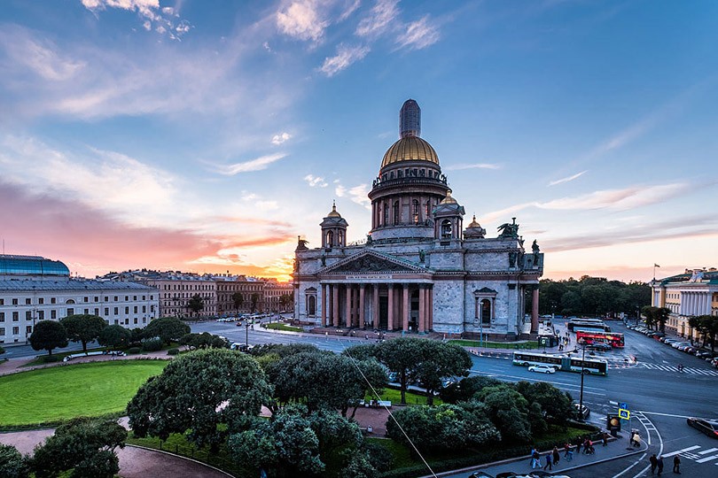 Идея на выходные: провести конец лета в Санкт-Петербурге