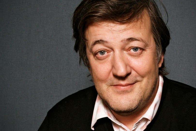«Мозг размером с графство Кент»: Стивену Фраю исполнился 61 ...