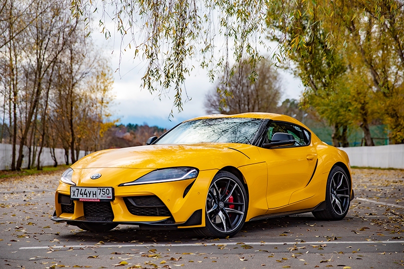 Авто с Яном Коомансом: обзор Toyota GR Supra
