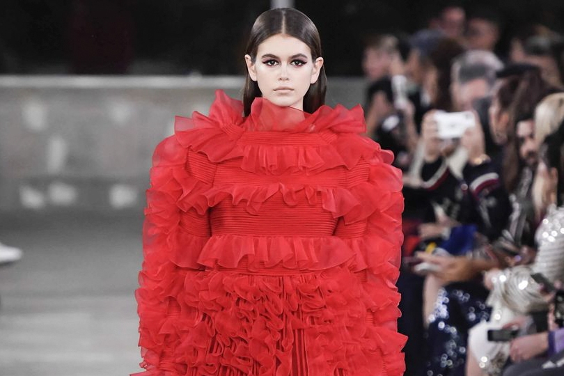 «Ваби-саби» на итальянский лад: показ Valentino в Токио