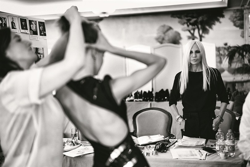 Идея подарка: Versace Book от Донателлы Версаче