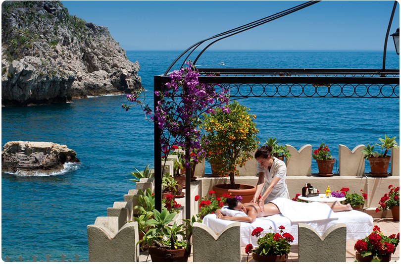 Идея дня. Новые лунные массажи в отеле Villa Sant`Andrea by ...