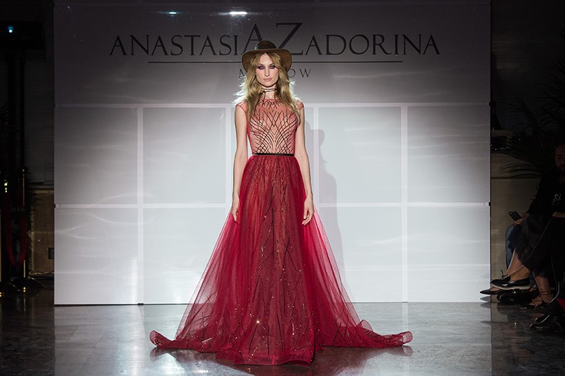 Style Notes: Анастасия Задорина представила коллекцию осень-...