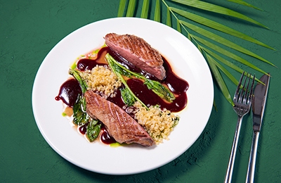 Едим не дома: тематические сеты к Московскому гастрономическому фестивалю, новый ресторан на Малой Бронной и пицца по-болонски