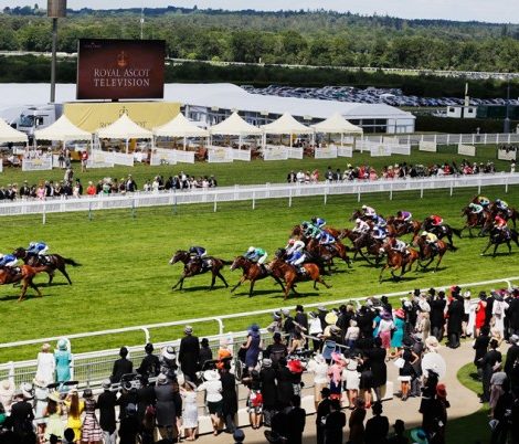 Блог редакции. Royal Ascot 2014: модные безумства на главных скачках Старого света