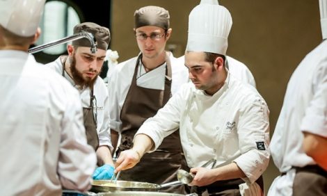 Let’s Talk Food: эногастрономический ужин в Maritozzo собрал средства в фонд «Вера»
