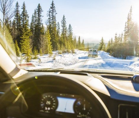 Авто с Яном Коомансом. Холодные шведские приключения: Volvo Get Away Lodge и новый V90 Cross Country