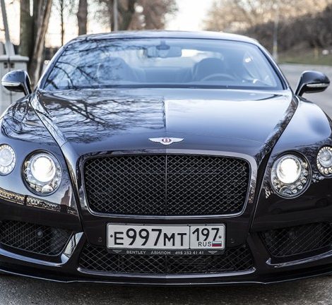 Авто с Яном Коомансом: пару (тысяч) слов о Bentley Continental GT V8 S