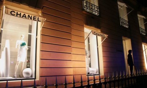 Адрес дня: Бутик Chanel на авеню Монтень в Париже