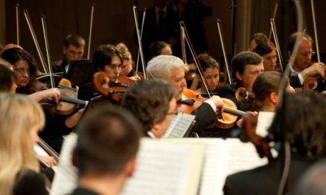 Музыка. Концерт Российского национального оркестра в Sagrada Familia