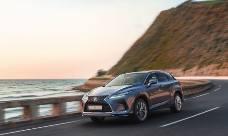 Другая Ибица: на остров наслаждений — за рулем обновленного кроссовера Lexus RX