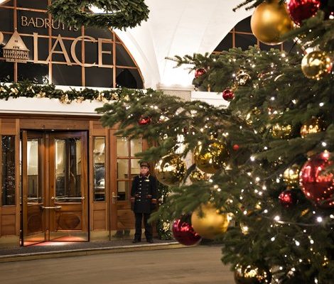 Идея на каникулы: рождественская пора в Badrutt’s Palace Hotel, Швейцария