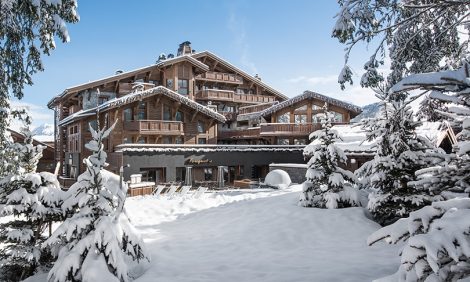 Куда поехать зимой: снежный сезон в Hotel Barrière Les Neiges Courchevel