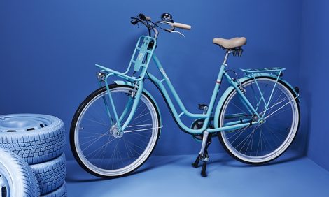 Тебе — зеленый: велосипеды, самокаты и другие безмоторные средства передвижения от автомобильных брендов