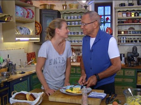 Lets Talk Food: Андрей Кончаловский станет гостем кулинарной программы своей жены
