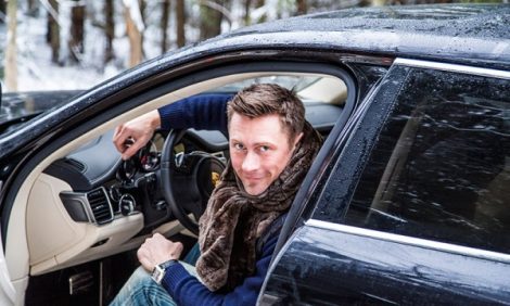Celebrity Lifestyle с Константином Гайдаем. «Ураган» Porsche Panamera или зимние каникулы по-русски