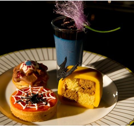 Идея дня. Чайная церемония Halloween Afternoon Tea в Corinthia Hotel London