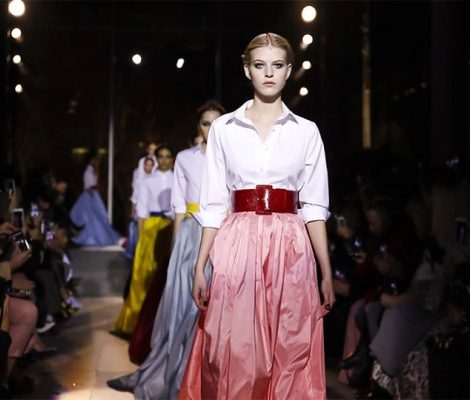 Последняя коллекция Carolina Herrera авторства Эрреры и американская классика от Oscar de la Renta