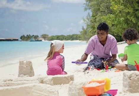 Идея на каникулы: в Hideaway Beach & SPA Resort Maldives — с детьми