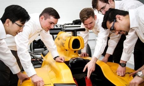«Инженерная академия Infiniti»: что нужно сделать, чтобы попасть на работу в индустрию «Формулы-1»?