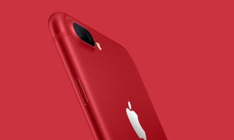 Компания Apple выпускает седьмой iPhone в красном цвете