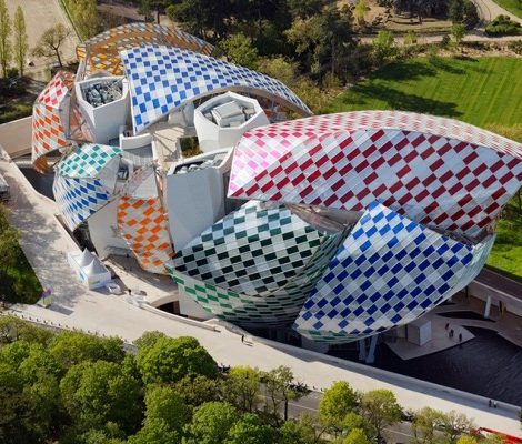 Art & More: стеклянные паруса Даниеля Бюрена в Париже